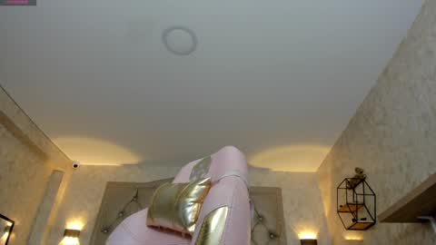 Snapshot of zephyra_angels1 chatting on January 6, 7:56 pm ZEPHYRA ANGELS online show from January 6, 7:56 pm