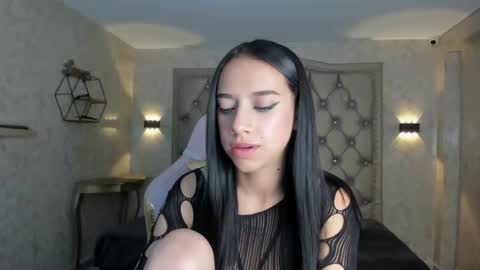 Snapshot of zephyra_angels1 chatting on January 31, 9:48 pm ZEPHYRA ANGELS online show from January 31, 9:48 pm