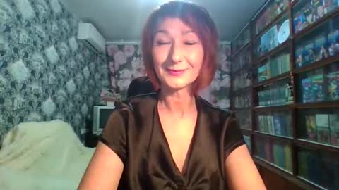 Snapshot of zerilane chatting on November 26, 6:42 pm Elena online show from November 26, 6:42 pm