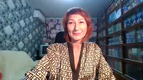 Snapshot of zerilane chatting on December 3, 7:45 pm Elena online show from December 3, 7:45 pm