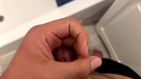 Snapshot of zerotwo5 chatting on September 28, 7:36 am zerotwo5 online show from September 28, 7:36 am