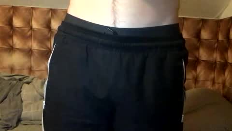 Snapshot of zervale chatting on December 3, 6:06 pm zervale online show from December 3, 6:06 pm