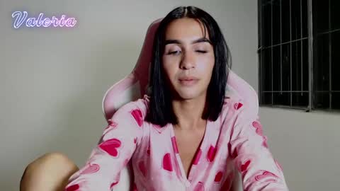 zeus693769 online show from July 2, 8:31 am