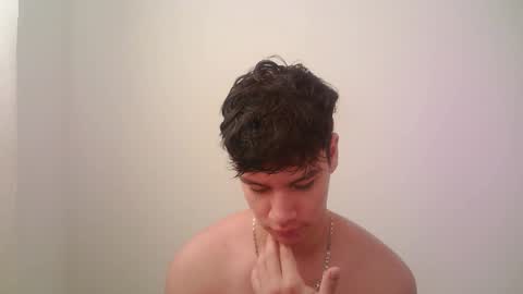 zeus_183 online show from December 16, 1:16 pm