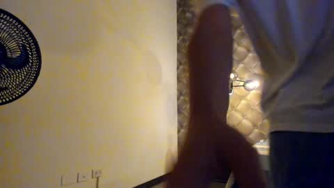 zeus online show from December 21, 7:06 pm