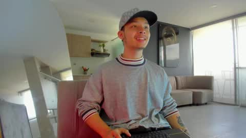 zeus online show from September 15, 4:29 pm