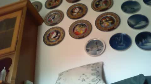 Snapshot of zevioo77 chatting on October 29, 11:34 am zevioo77 online show from October 29, 11:34 am