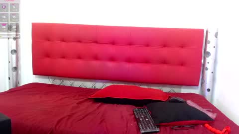 Snapshot of zhamira_21 chatting on February 26, 1:00 am ZHAMIRA ANDRES online show from February 26, 1:00 am