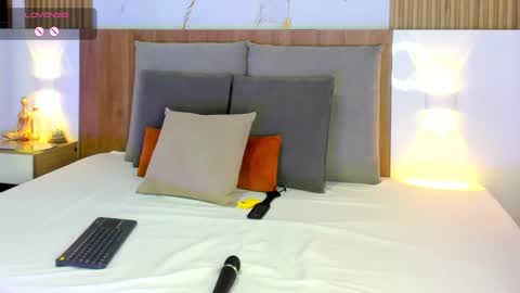 Zhara online show from January 16, 1:59 pm