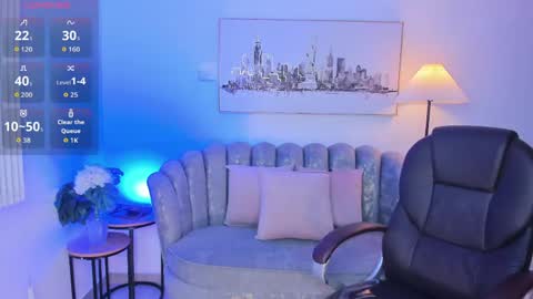 Snapshot of zharaa_fox chatting on May 23, 5:01 am Zhara online show from May 23, 5:01 am