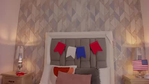 zharia_lux25 online show from July 4, 11:38 am