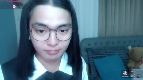 Snapshot of zhaviahale chatting on May 17, 10:33 am im your lovely zhaviabigcock here online show from May 17, 10:33 am