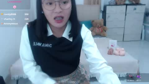 Snapshot of zhaviahale chatting on August 5, 4:43 pm im your lovely zhaviabigcock here online show from August 5, 4:43 pm