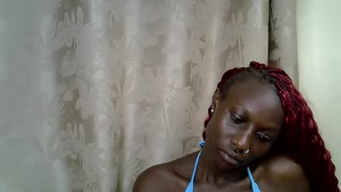 Snapshot of zia_vier chatting on May 18, 7:41 pm flavian online show from May 18, 7:41 pm