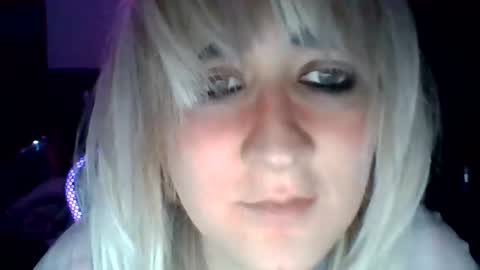 Snapshot of zielloos chatting on December 29, 10:01 am Zielloos online show from December 29, 10:01 am