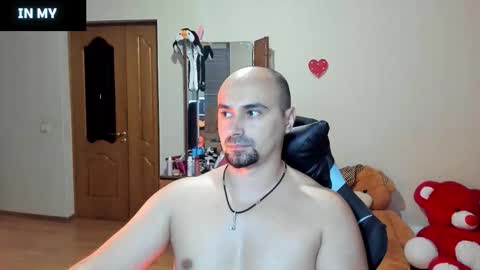 Snapshot of ziesh chatting on October 12, 3:00 pm Ziesh online show from October 12, 3:00 pm