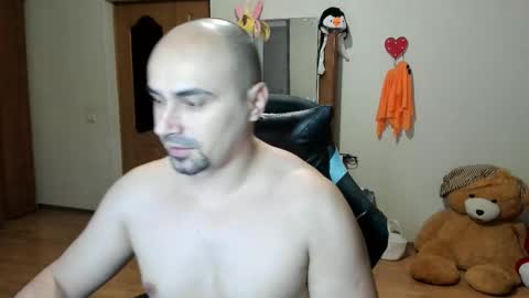 Snapshot of ziesh chatting on November 23, 9:03 pm Ziesh online show from November 23, 9:03 pm