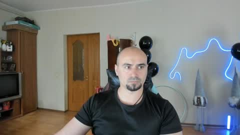Ziesh online show from April 21, 1:06 pm