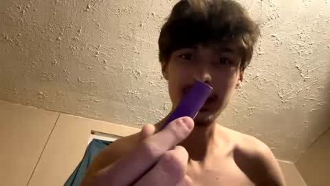 ziggy758084 online show from September 23, 9:07 pm