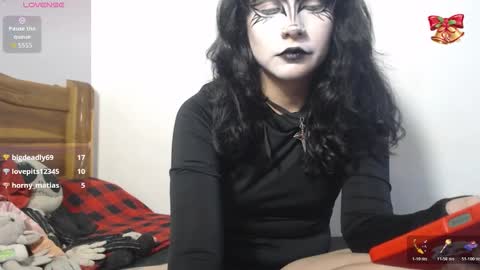 Snapshot of ziggyblunt chatting on March 21, 6:40 am ziggyblunt online show from March 21, 6:40 am
