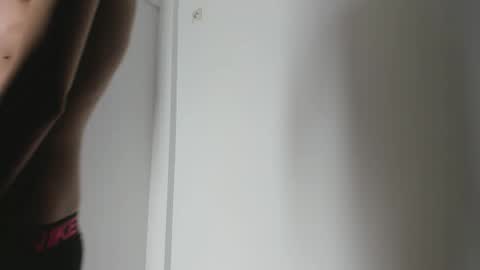 zincky online show from October 16, 1:23 pm