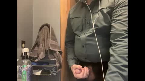 Snapshot of zinger283069 chatting on December 30, 8:04 pm zinger283069 online show from December 30, 8:04 pm