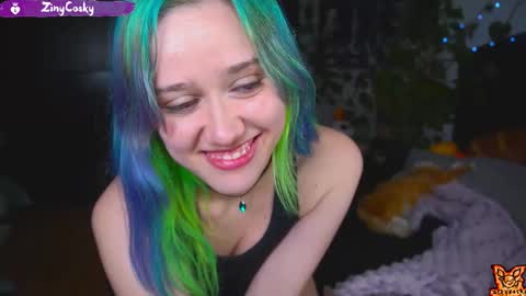 Snapshot of ziny_cosky chatting on November 29, 2:14 am Ziny Cosky online show from November 29, 2:14 am