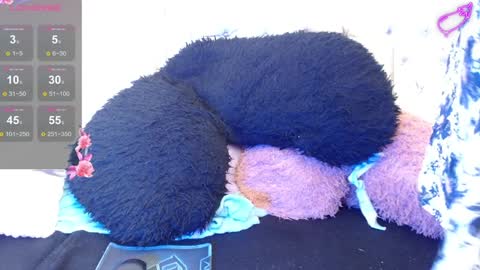 Zion  Bora online show from December 5, 6:43 am