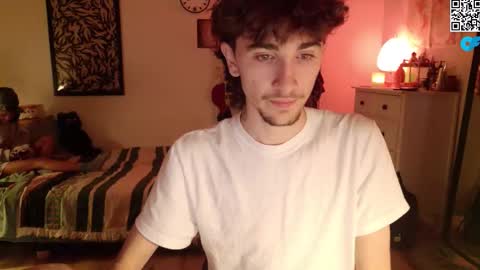 Snapshot of zipdown_ chatting on November 30, 1:20 am zipdown online show from November 30, 1:20 am