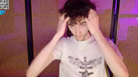 Snapshot of zipdown_ chatting on February 22, 4:46 am zipdown online show from February 22, 4:46 am