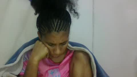 Snapshot of zittaa chatting on June 17, 9:49 pm zittaa online show from June 17, 9:49 pm