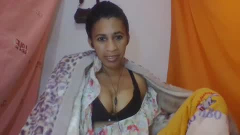 Snapshot of zittaa chatting on July 9, 1:09 am zittaa online show from July 9, 1:09 am
