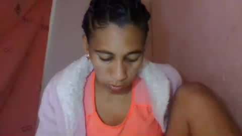 Snapshot of zittaa chatting on July 18, 4:11 pm zittaa online show from July 18, 4:11 pm