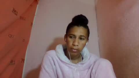 Snapshot of zittaa chatting on August 6, 6:37 am zittaa online show from August 6, 6:37 am