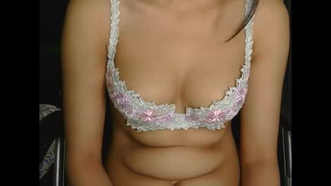 Snapshot of ziyaa_1 chatting on November 24, 3:50 am Ziyaa online show from November 24, 3:50 am