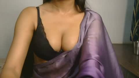 Snapshot of ziyaa_1 chatting on June 19, 4:17 am Ziyaa online show from June 19, 4:17 am