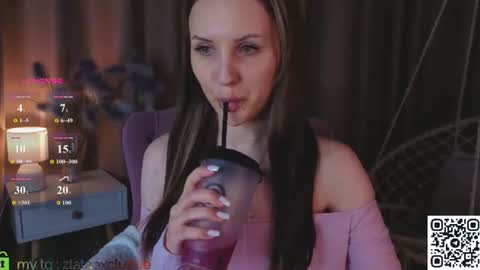 Zlata  Mon Tue Thu Fri Sun Sa GMT 3 0000pm - 0600pm  online show from June 18, 9:14 am