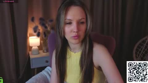 Zlata  Mon Tue Thu Fri Sun Sa GMT 3 0000pm - 0600pm  online show from June 19, 8:51 am