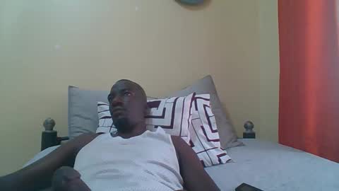 Zlatann2012 online show from December 2, 10:20 am