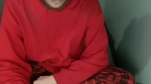 Snapshot of znda2002 chatting on December 22, 1:24 am znda2002 online show from December 22, 1:24 am