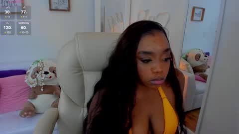 Snapshot of zobe_love chatting on March 8, 5:59 am Zobe Love online show from March 8, 5:59 am