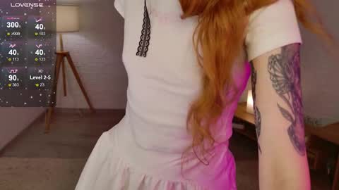 Im Zoe online show from March 1, 1:57 pm