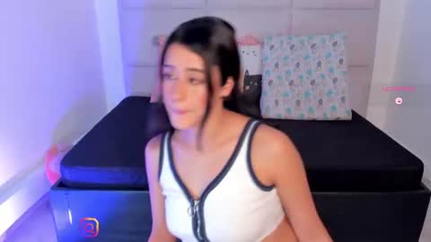 Zoe online show from July 31, 9:47 pm