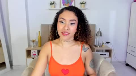 Zoe Gruber online show from July 16, 1:11 am