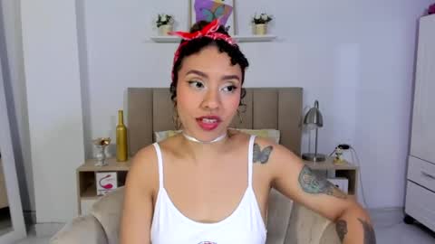 Zoe Gruber online show from July 20, 12:03 am