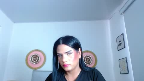 Snapshot of zoe_hecate chatting on May 27, 7:00 pm zoe_hecate online show from May 27, 7:00 pm