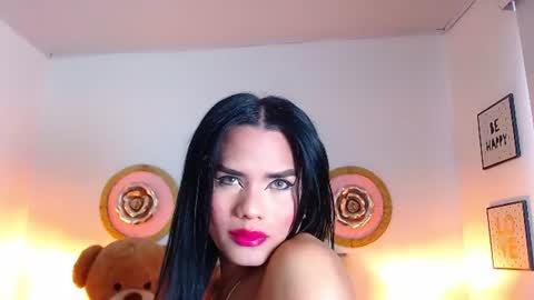 Snapshot of zoe_hecate chatting on July 28, 3:21 pm zoe_hecate online show from July 28, 3:21 pm