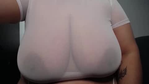 Snapshot of zoe_hotxxx chatting on October 6, 2:14 pm zoe hotxxx online show from October 6, 2:14 pm