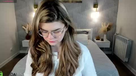 Zoe online show from February 17, 1:46 am