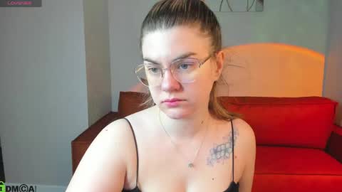 Zoe online show from March 6, 1:46 am